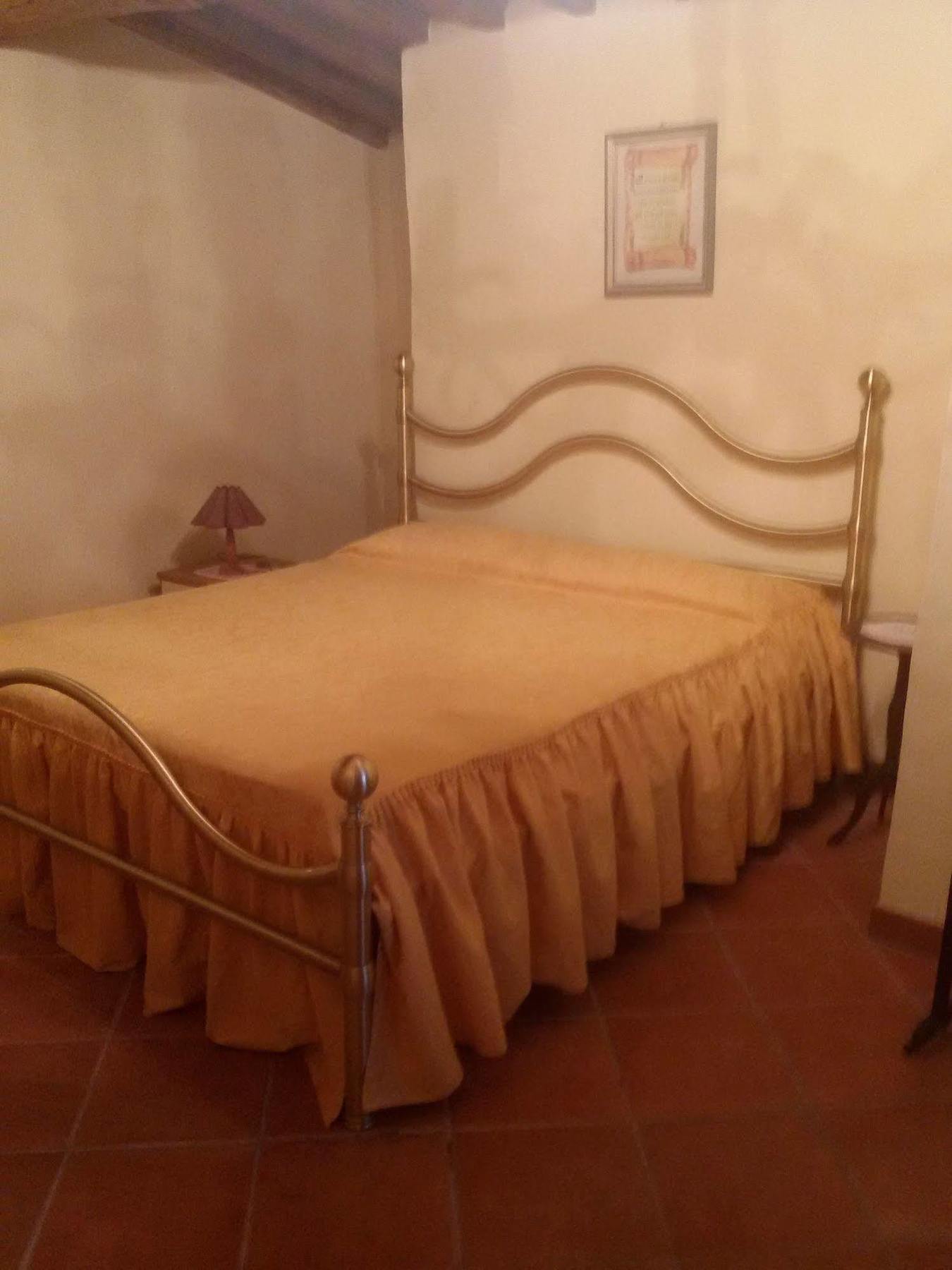 Azzurre Beb Bed & Breakfast Laterina Bagian luar foto